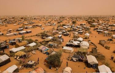 Sous les bâches de Mbera la dignité humaine au jour le jour