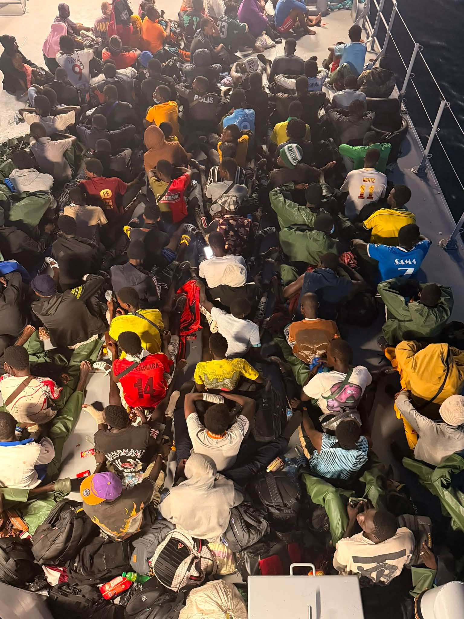 Migration : 136 000 étrangers régularisés depuis 2022, mais des migrants se plaignent des délais
